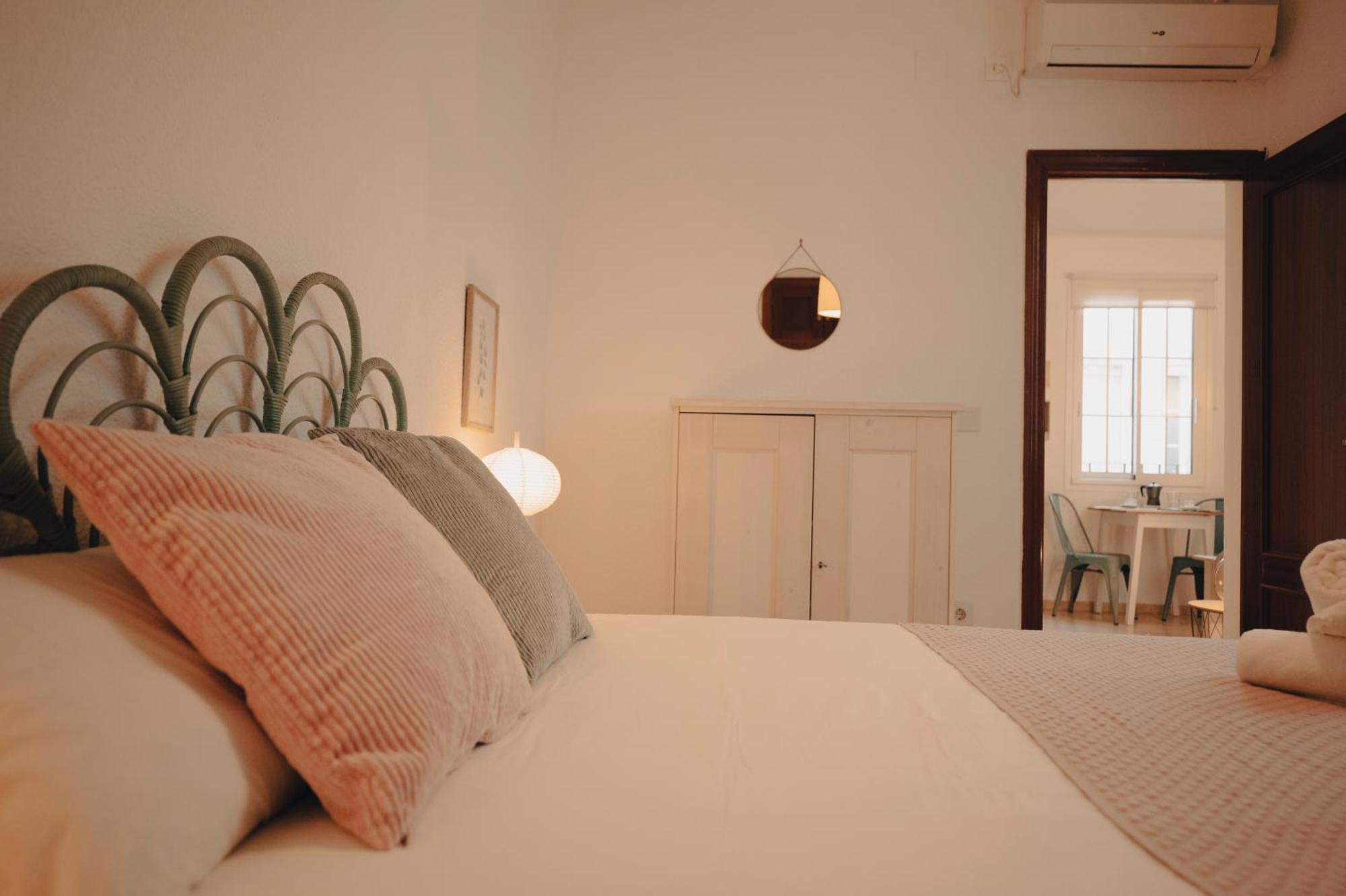 Triana, Cozy Y Con Ubicacion Ideal